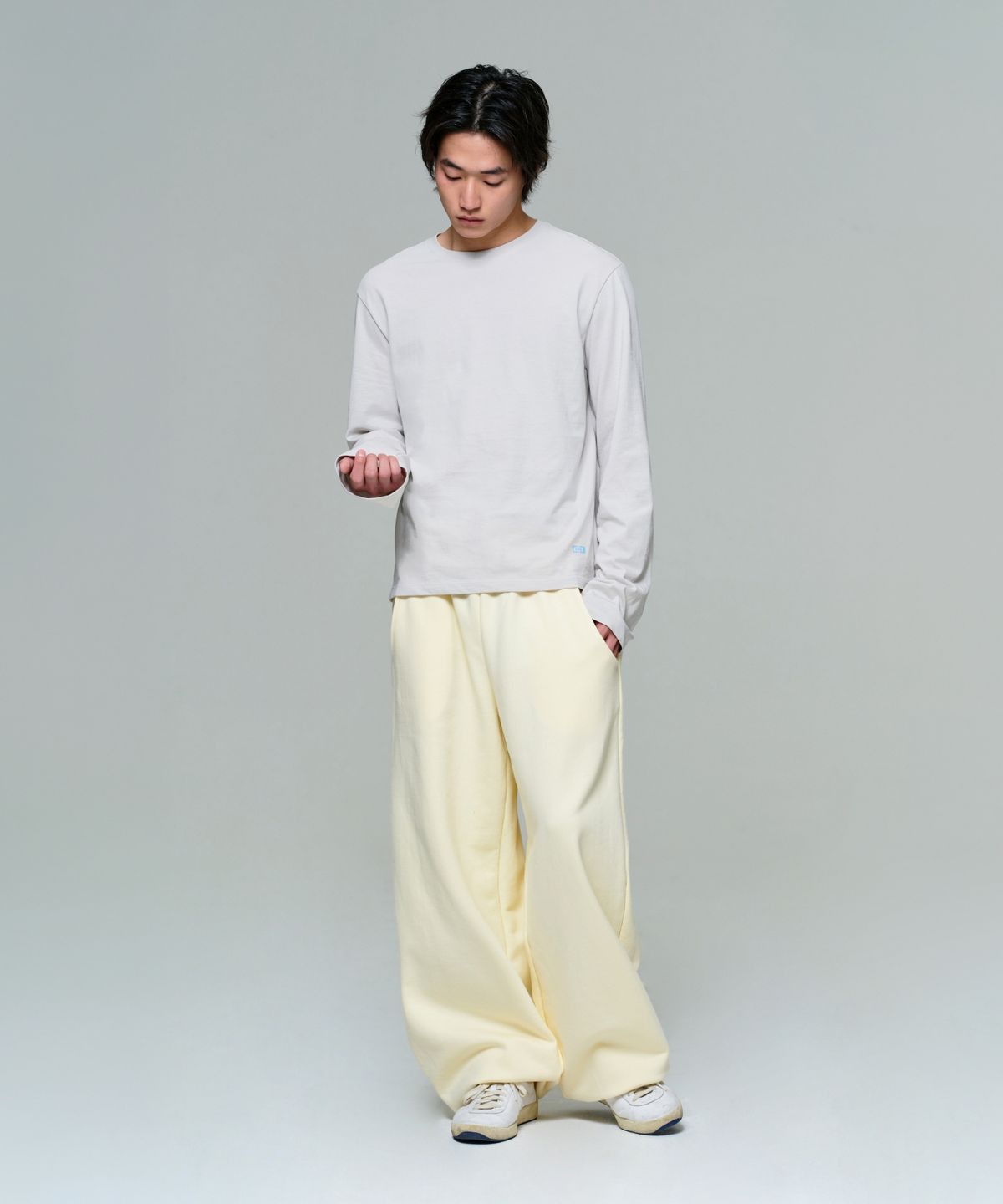 이알에이(ERA) MEN ERA ESSENTIAL LS T - LIGHT GRAY
