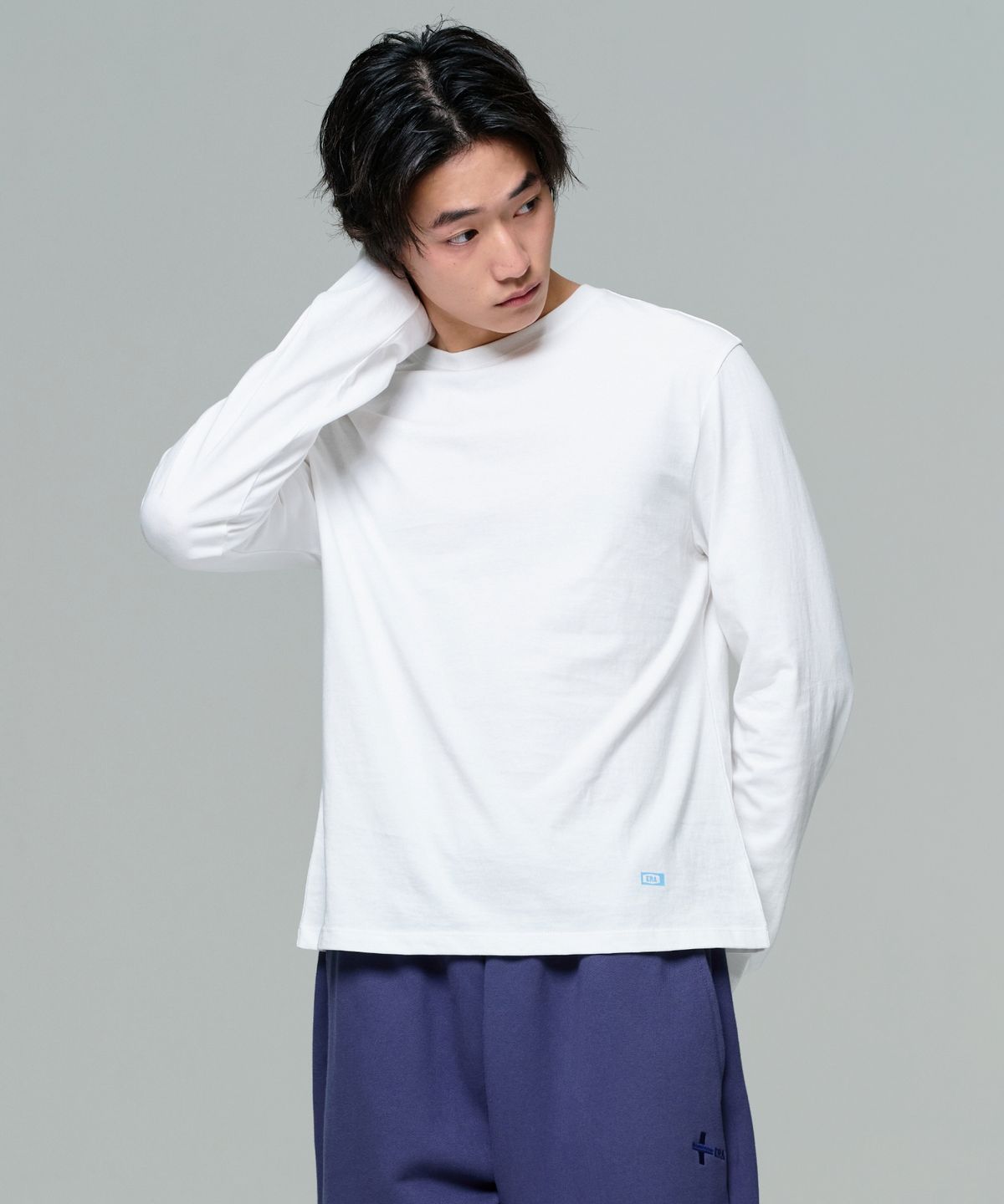 이알에이(ERA) MEN ERA ESSENTIAL LS T - WHITE