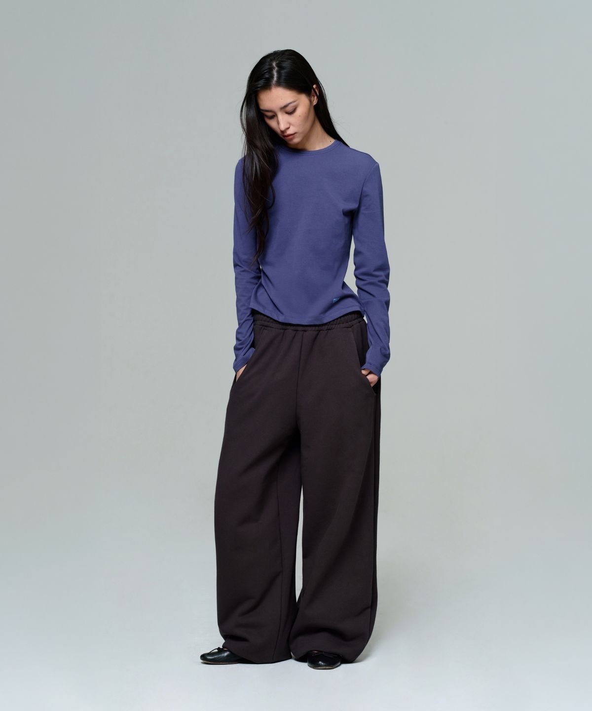 이알에이(ERA) WOMEN ERA ESSENTIAL LS T - WASHED NAVY