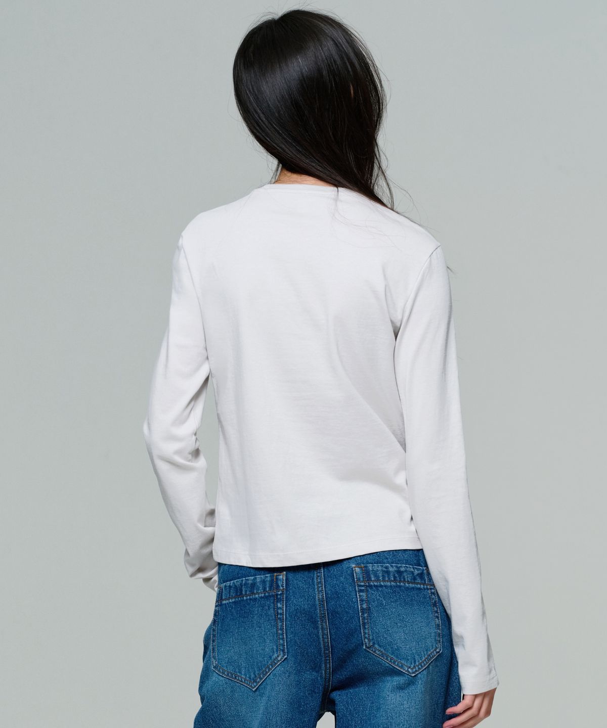 이알에이(ERA) WOMEN ERA ESSENTIAL LS T - LIGHT GRAY