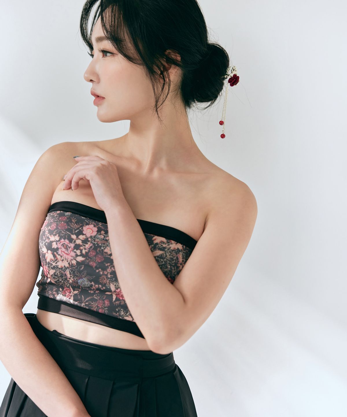 포리즈(PORRIZ) [SET] [뮬리_플라워 블랙] 2way 튜브탑 하이웨스트