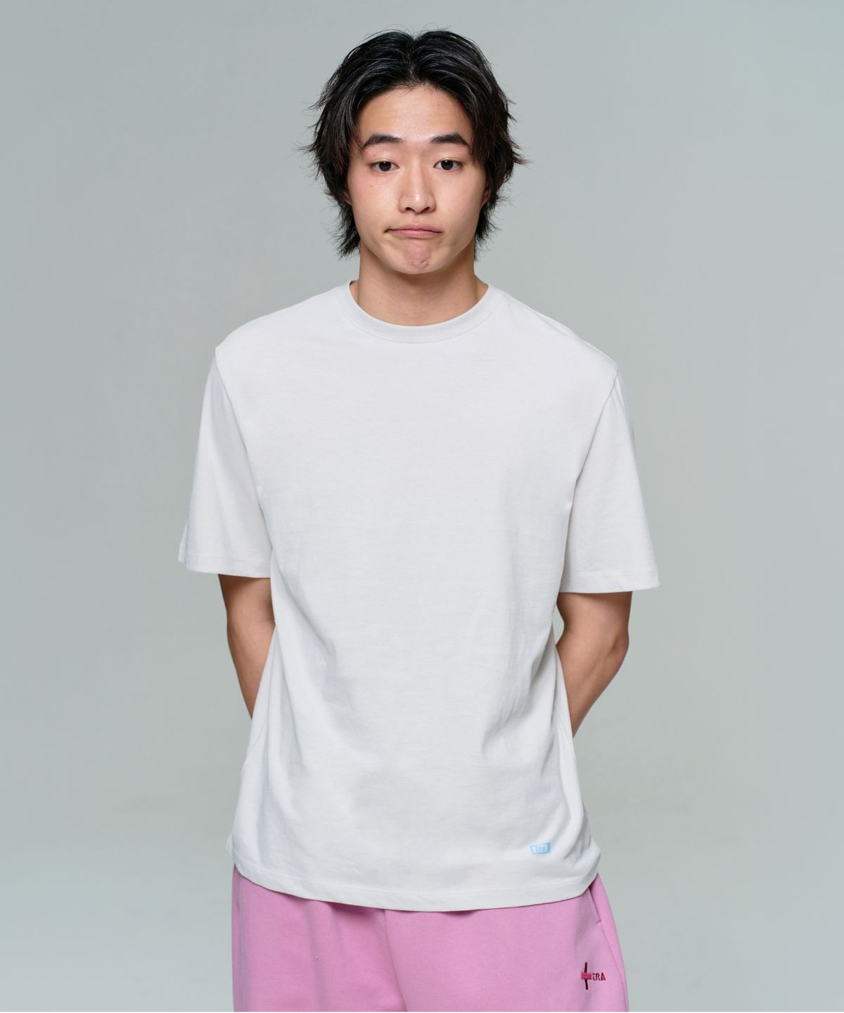 이알에이(ERA) MEN ERA ESSENTIAL T - LIGHT GRAY