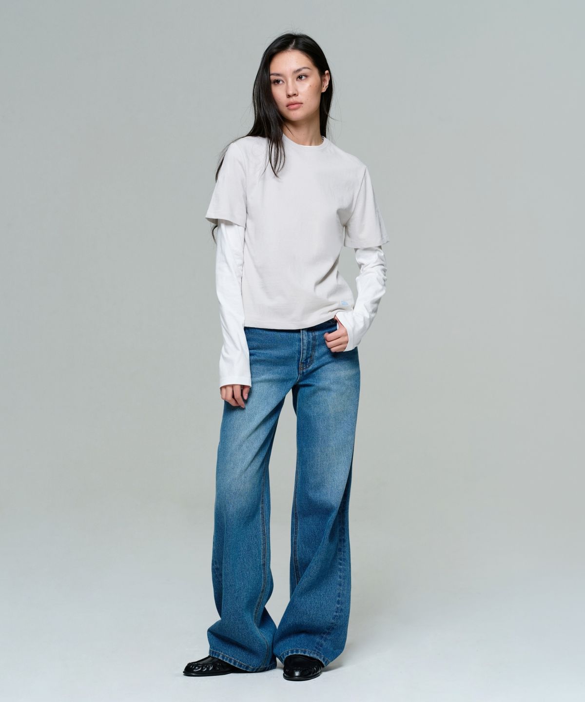 이알에이(ERA) WOMEN ERA ESSENTIAL T - LIGHT GRAY