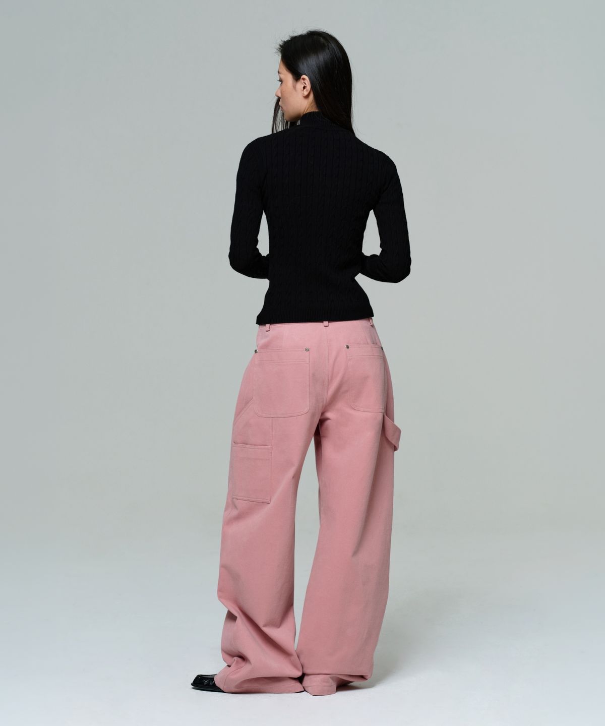 이알에이(ERA) WOMEN FITTED CABLE ZIP KNIT -  BLACK