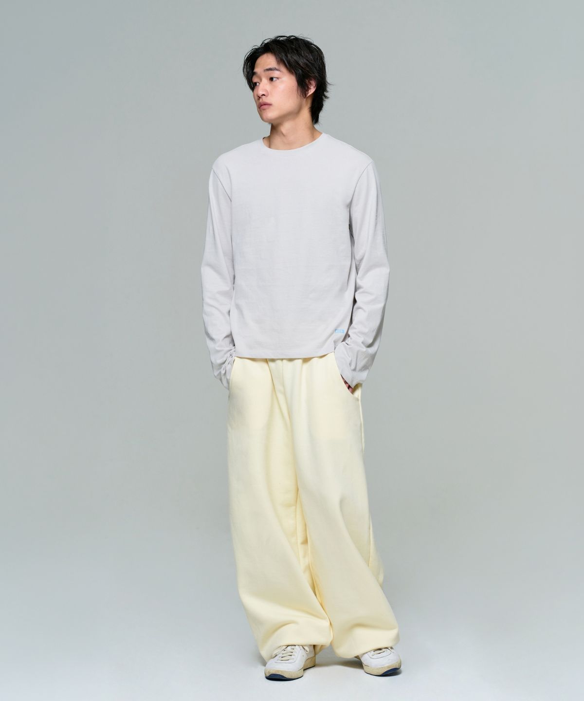 이알에이(ERA) UNISEX ERA WIDE JOGGER SWEATPANTS - LEMON CREAM