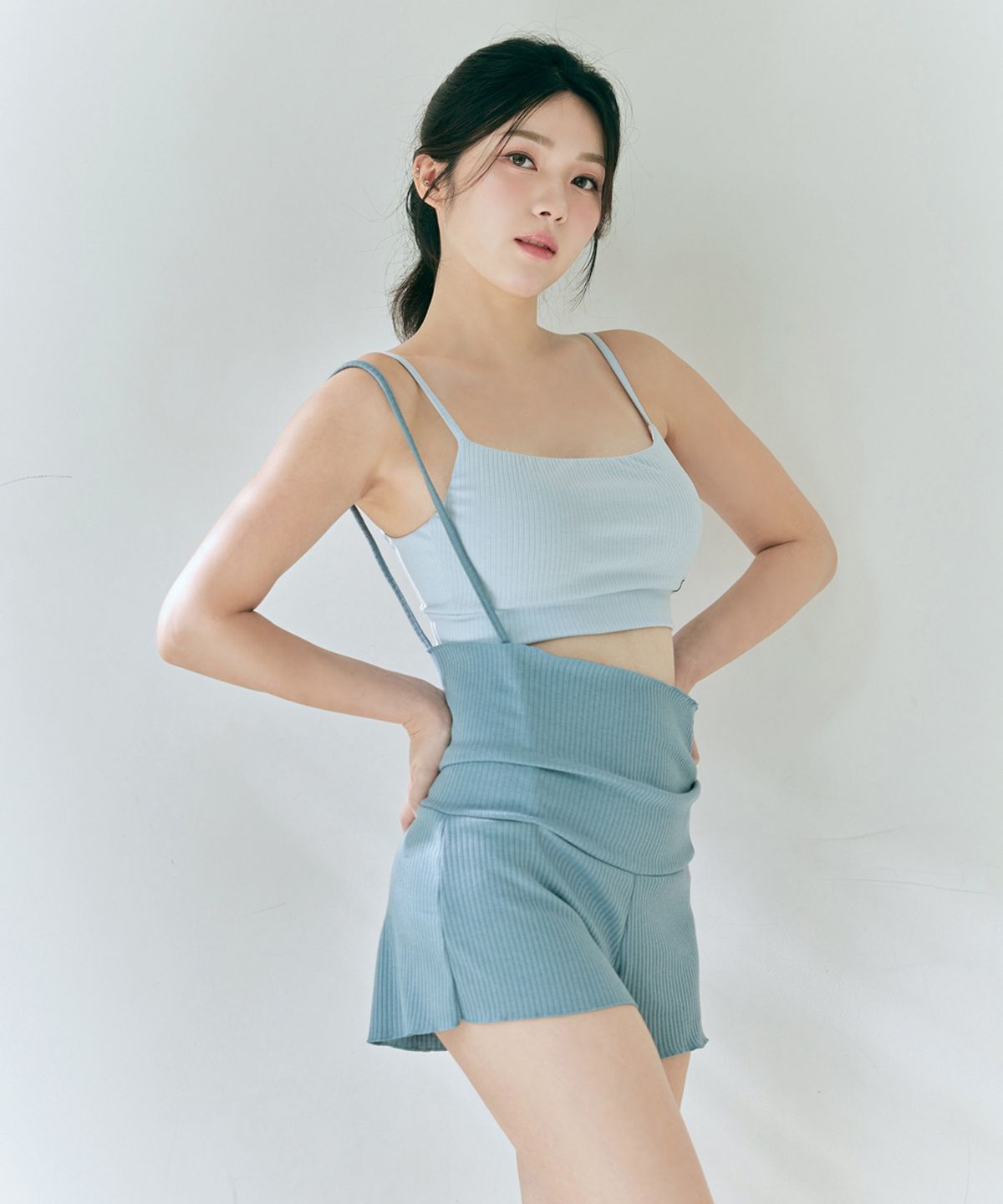 포리즈(PORRIZ) [TOP][데이지_윈터스카이] 데일리 로우백 골지 브라탑