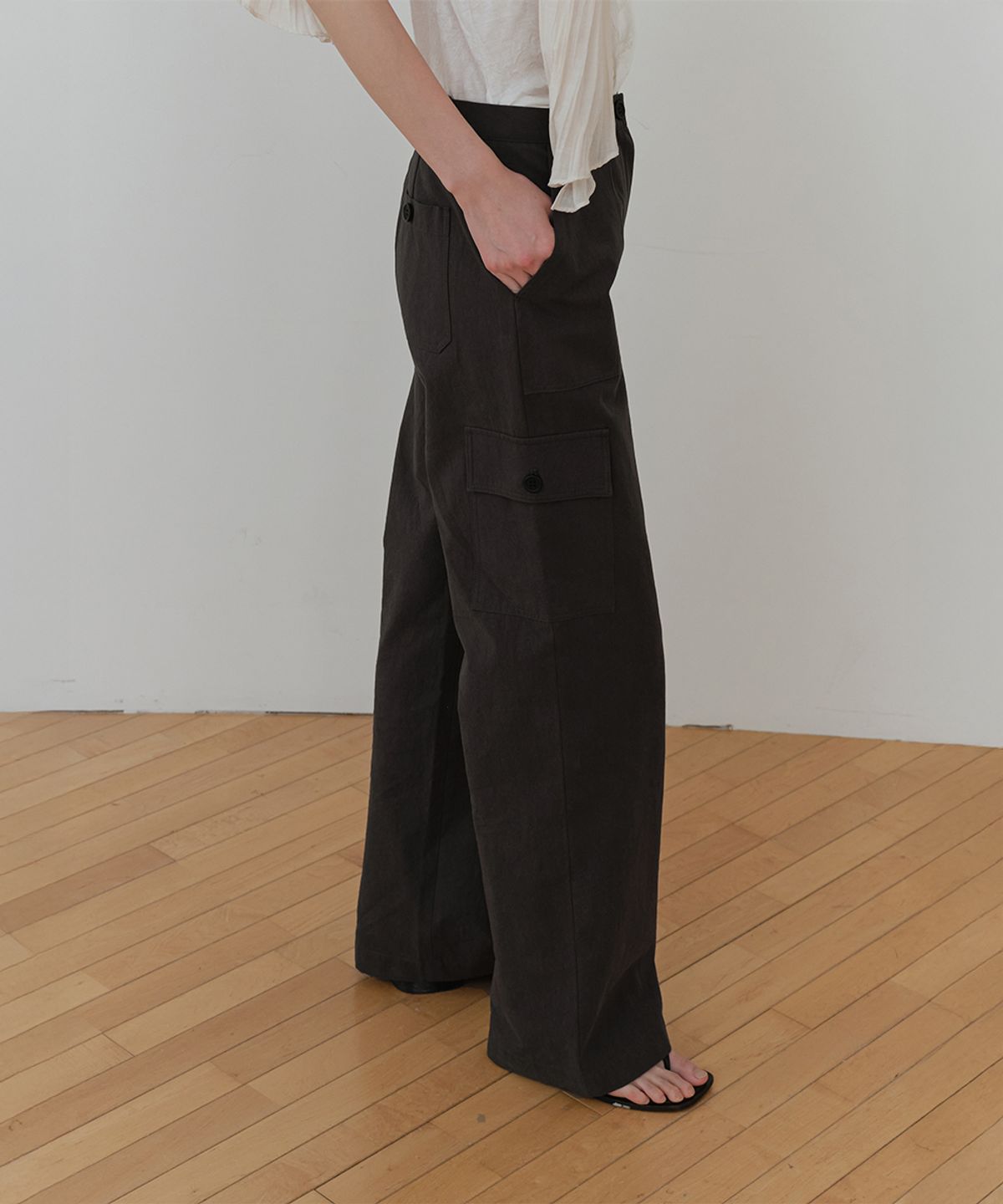 로우타이드(LOW TIDE) COTTON CARGO PANTS [BLACK]