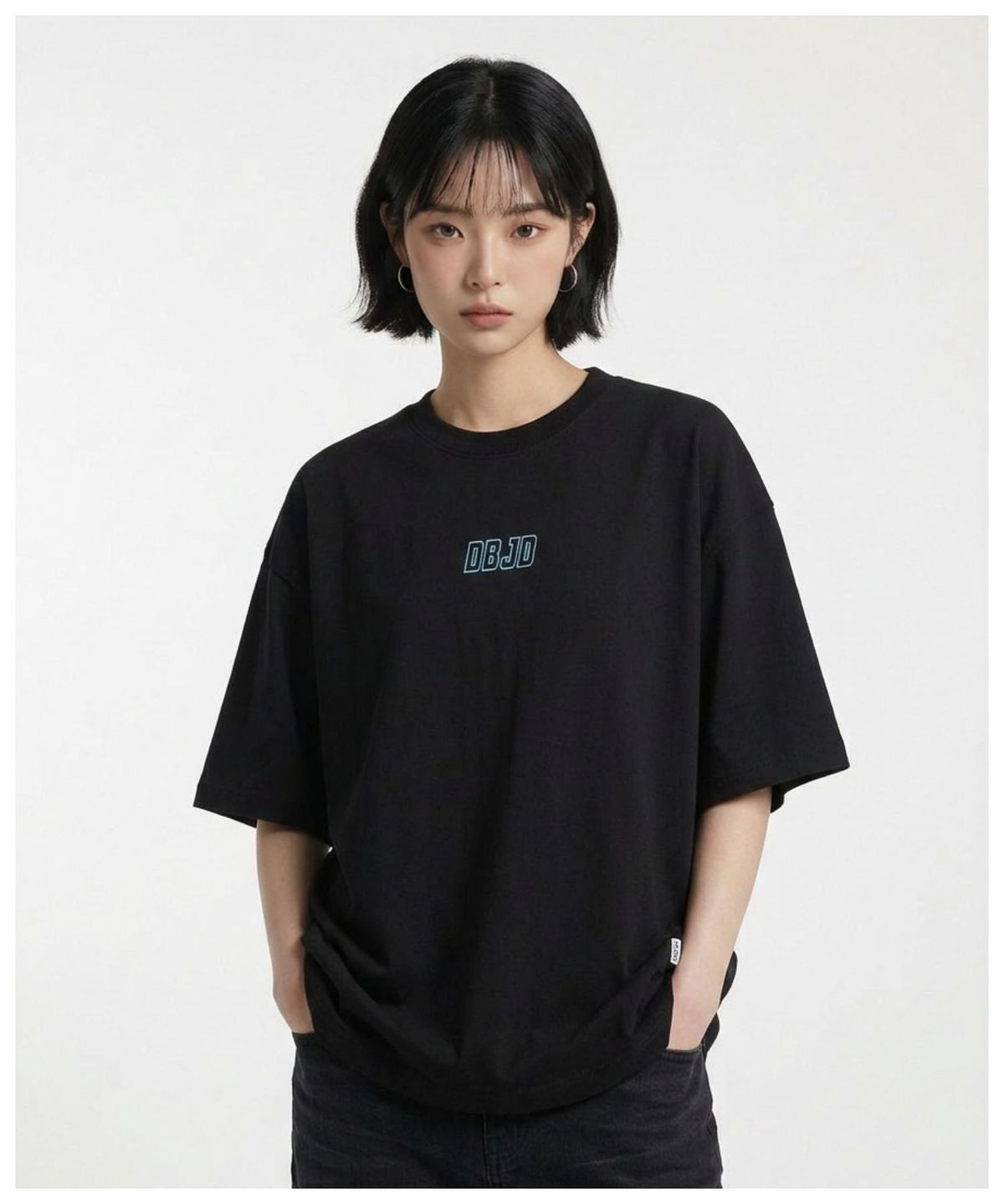 더블제이디(DOUBLE JD) 로고 모음 반팔 티셔츠