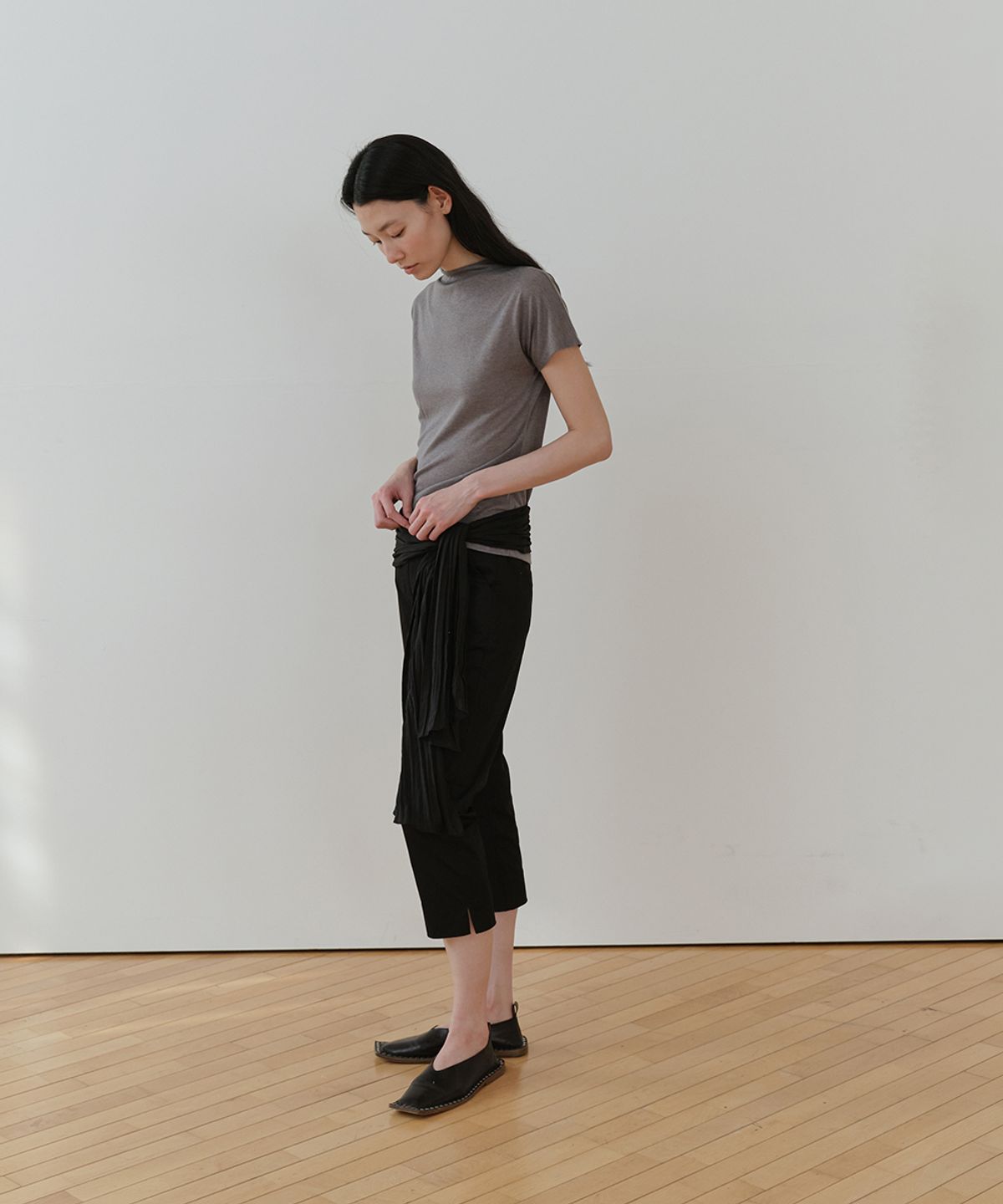 로우타이드(LOW TIDE) MOCK NECK TOP [MOCHA]