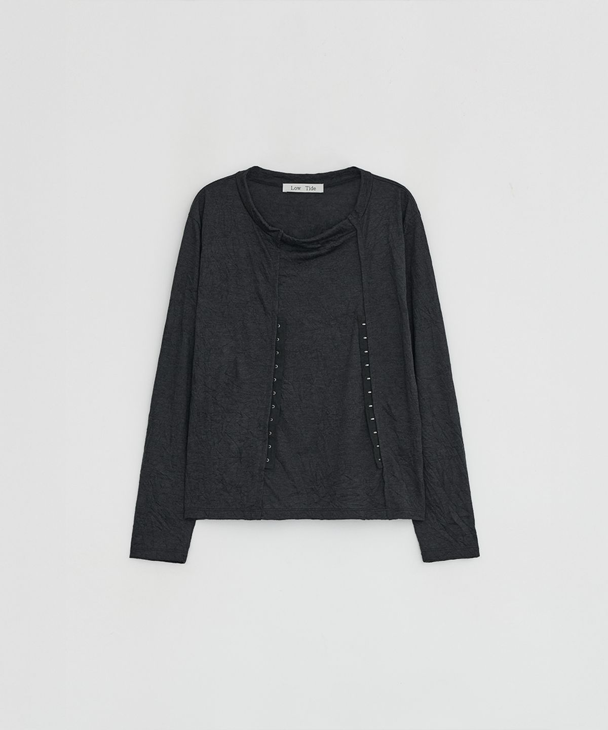 로우타이드(LOW TIDE) CREASE SNAP TOP [CHARCOAL]