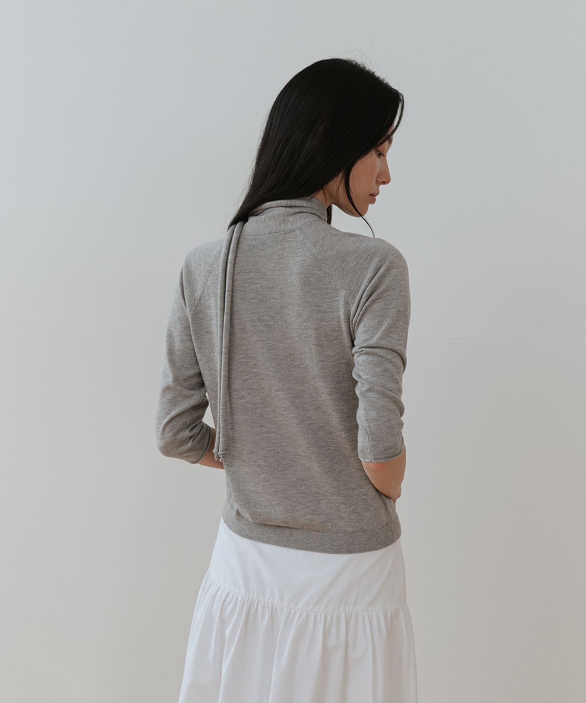 로우타이드(LOW TIDE) V-NECK SCARF KNIT [GREY]