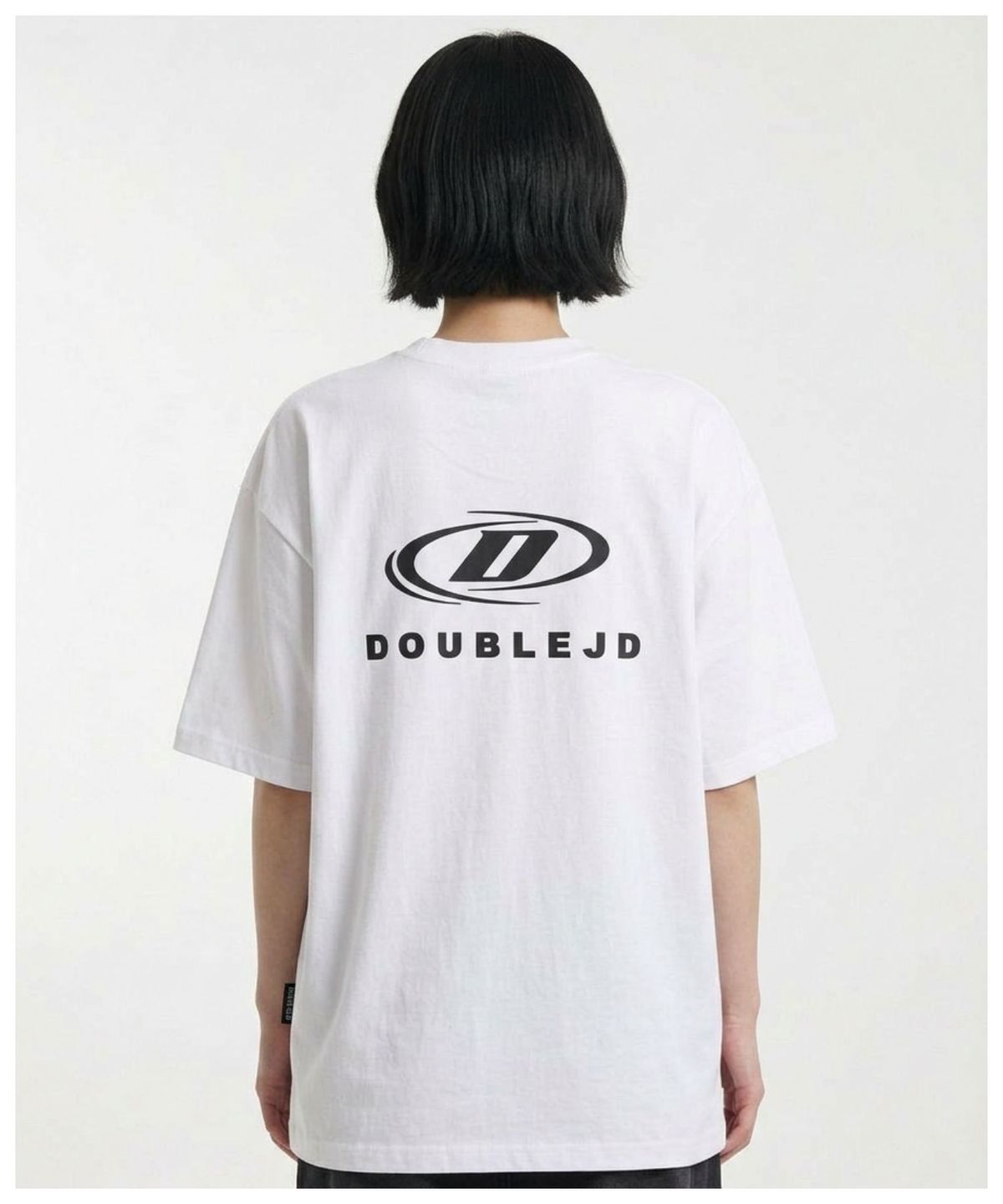 더블제이디(DOUBLE JD) D 실리콘 로고 반팔 티셔츠