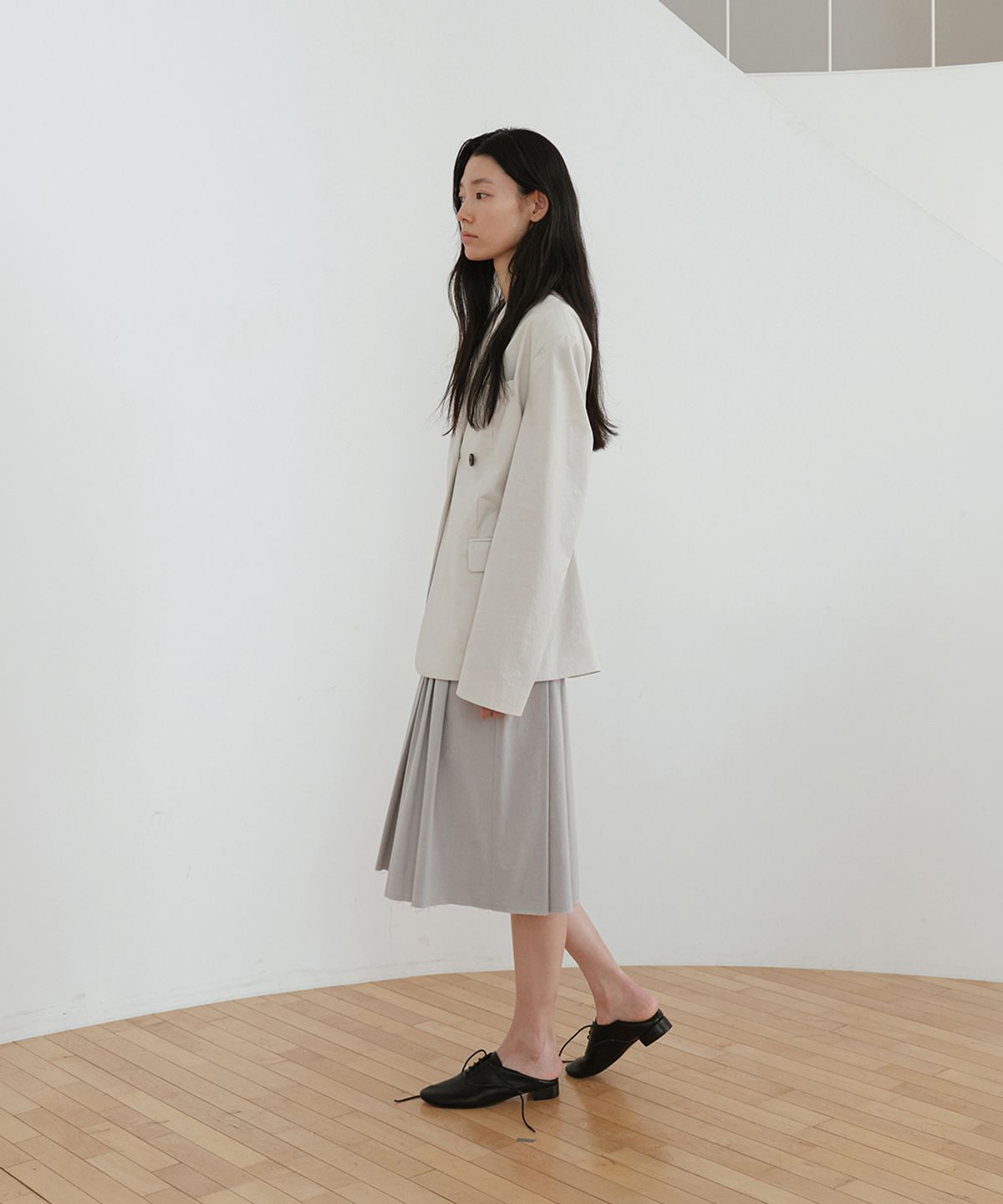 로우타이드(LOW TIDE) BUTTON STRAP JACKET [GREY]