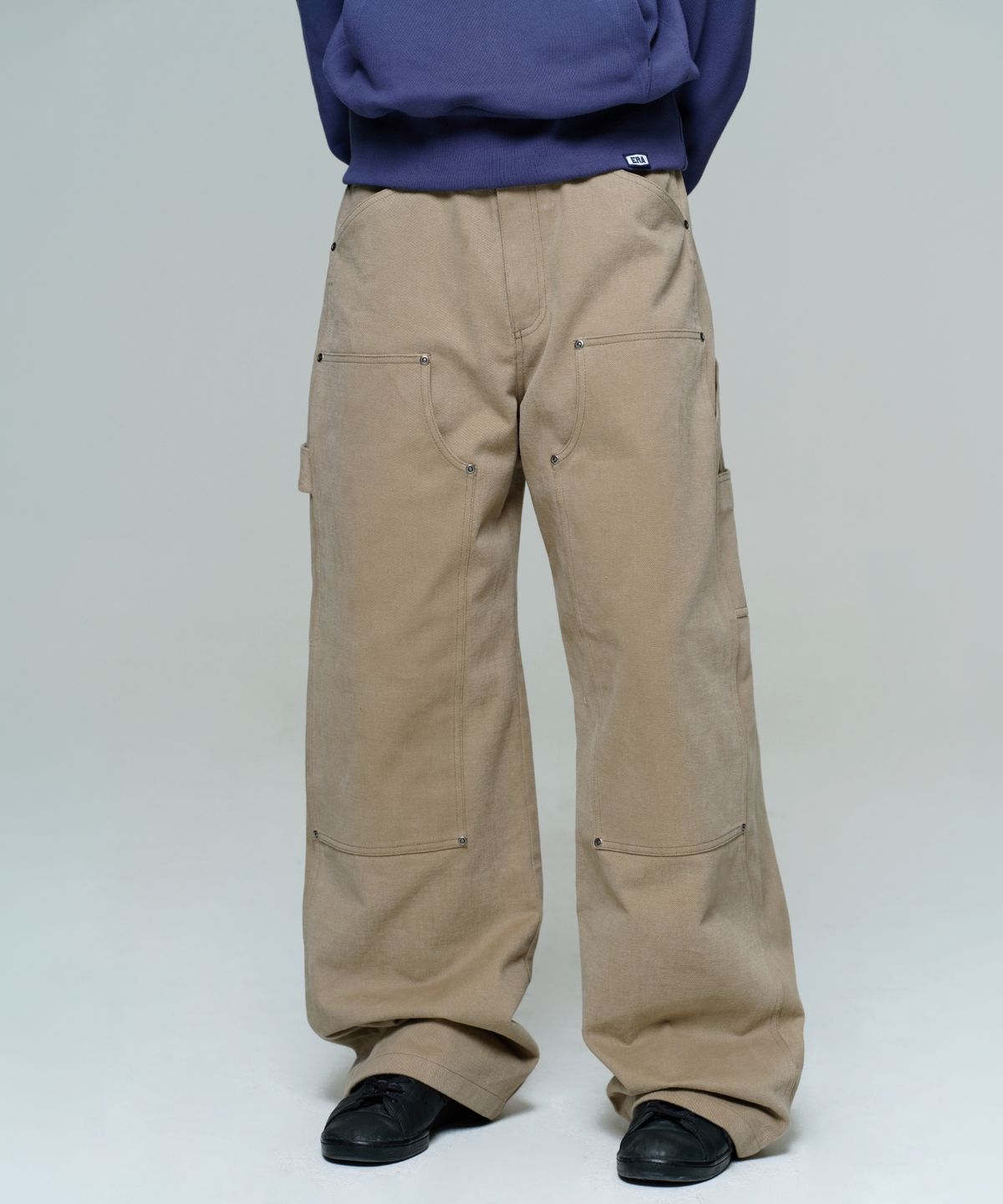 이알에이(ERA) MEN WIDE CARPENTER PANTS - KHAKI BEIGE