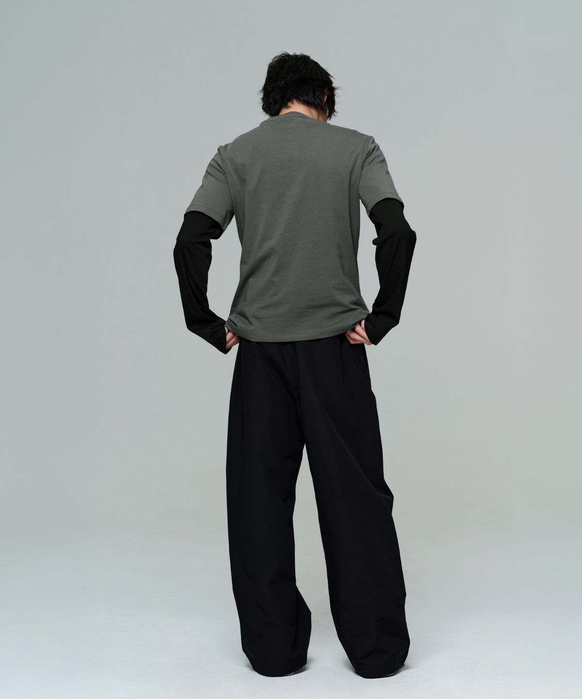 이알에이(ERA) MEN WIDE TRACK PANTS - BLACK