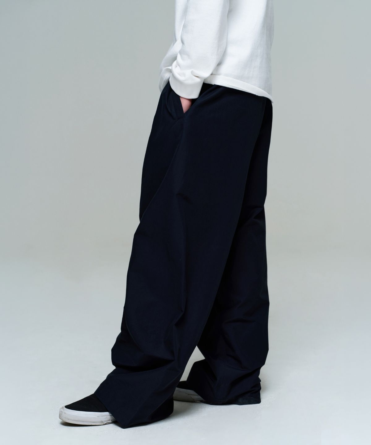 이알에이(ERA) MEN WIDE TRACK PANTS - DARK NAVY