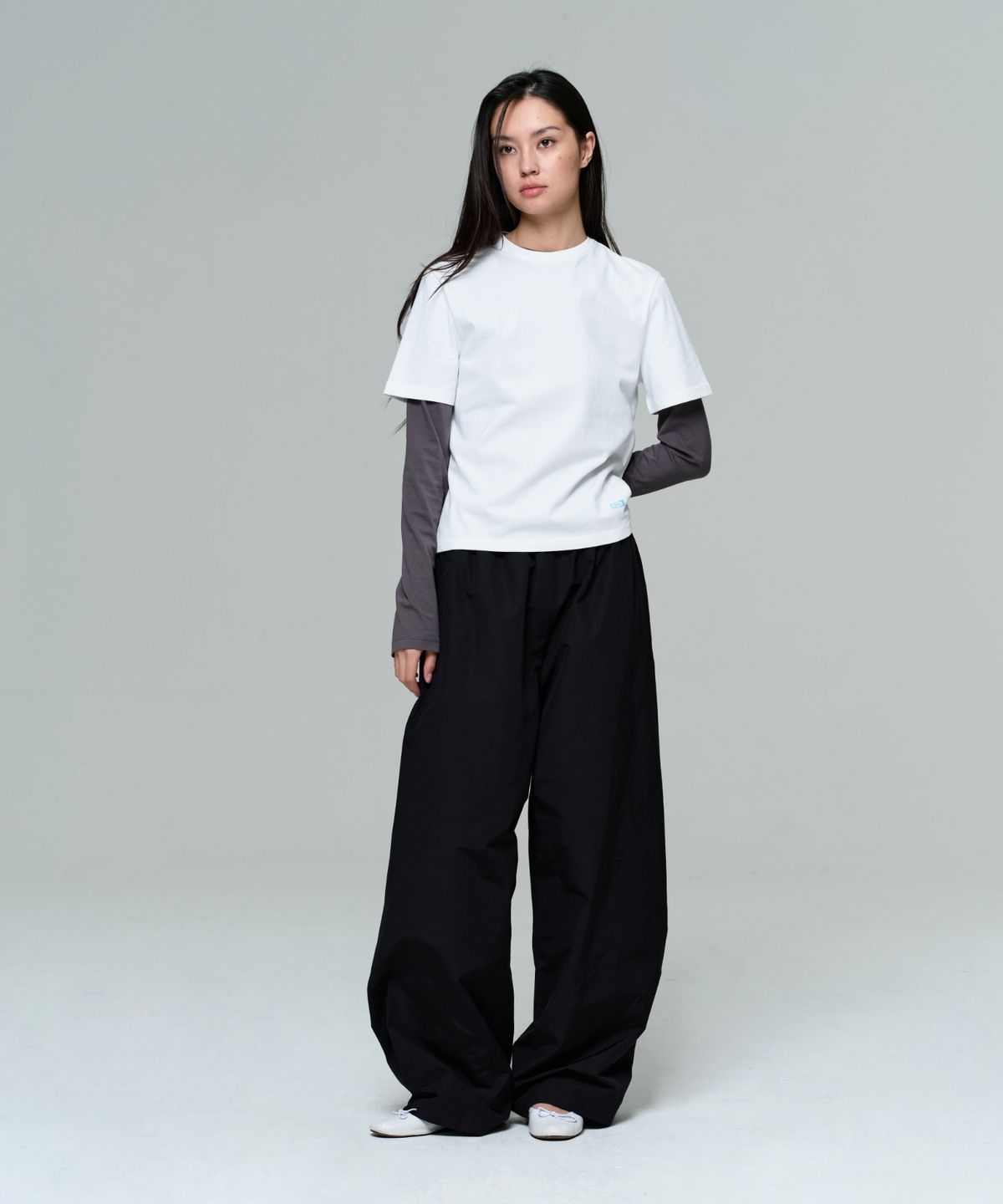 이알에이(ERA) WOMEN WIDE TRACK PANTS - BLACK