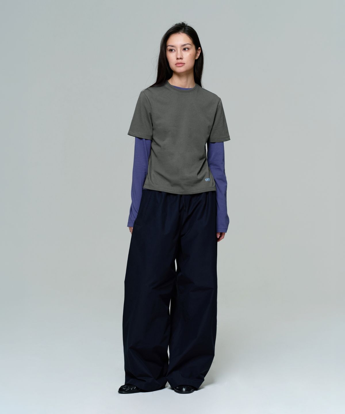 이알에이(ERA) WOMEN WIDE TRACK PANTS - DARK NAVY