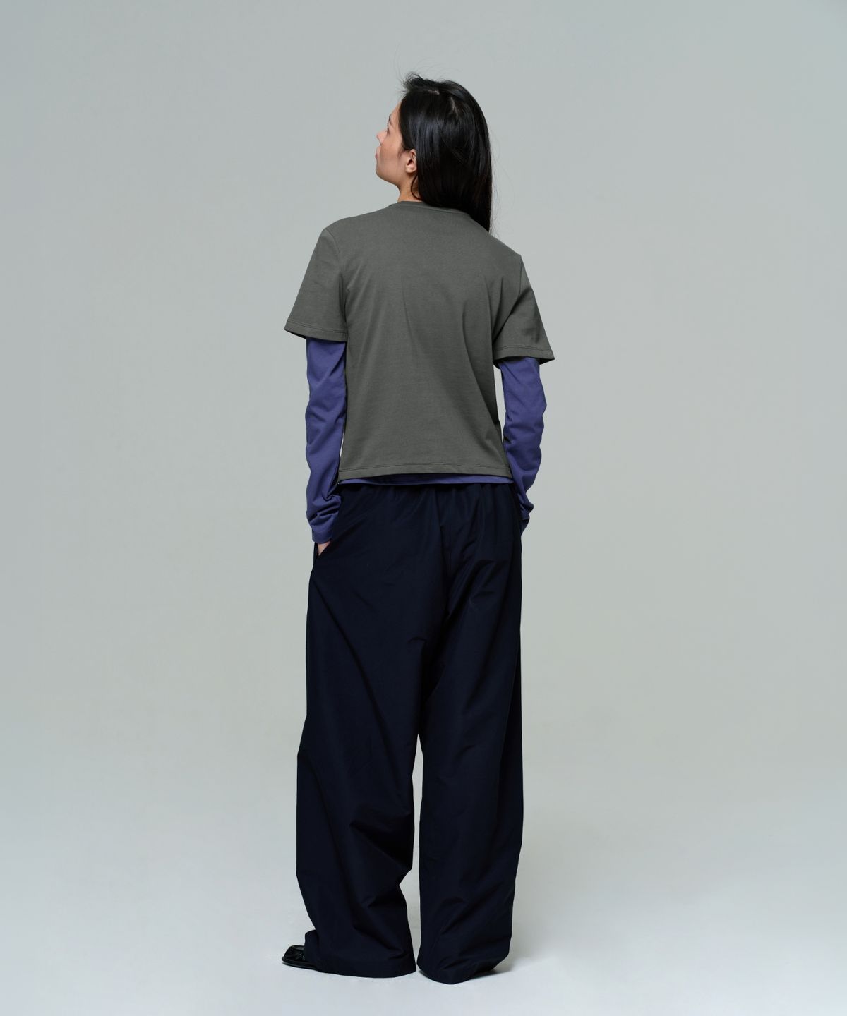 이알에이(ERA) WOMEN WIDE TRACK PANTS - DARK NAVY