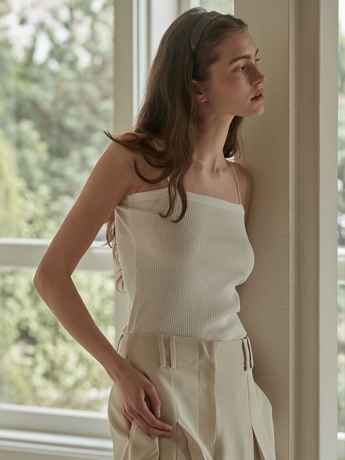 비뮤즈맨션(BEMUSE MANSION) Inner sleeveless top - Off white