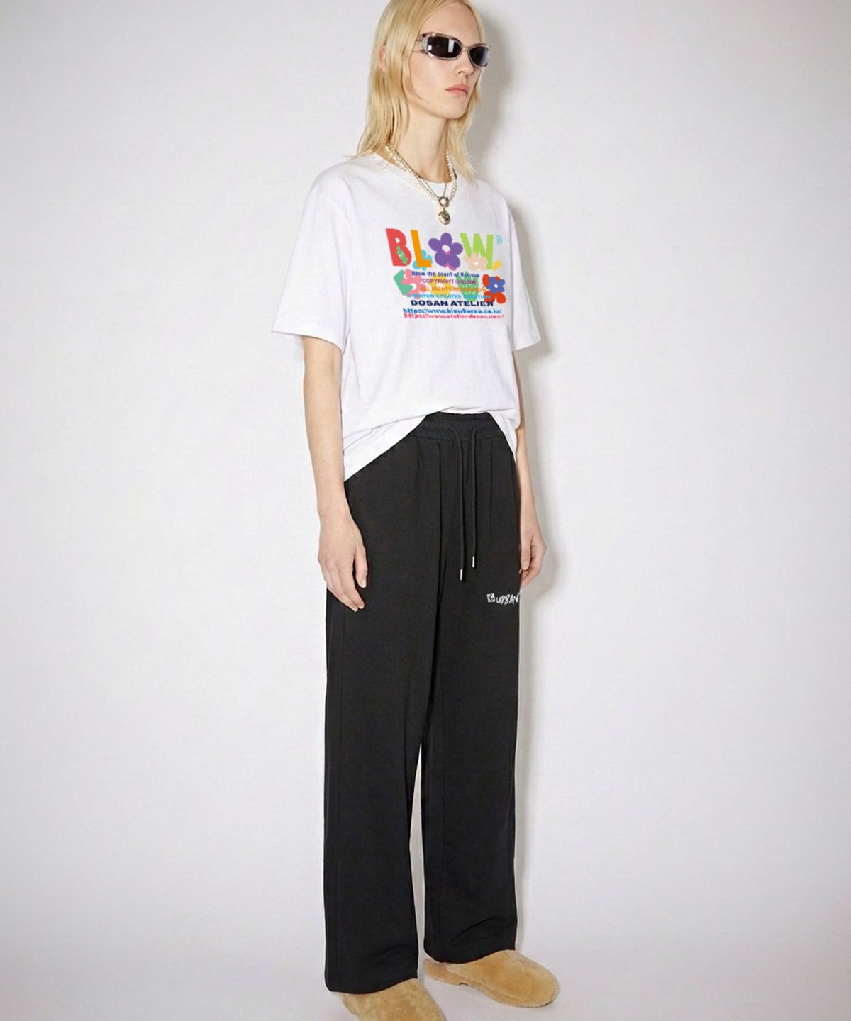 블로우(BLOW) Logo Play Wide Pants