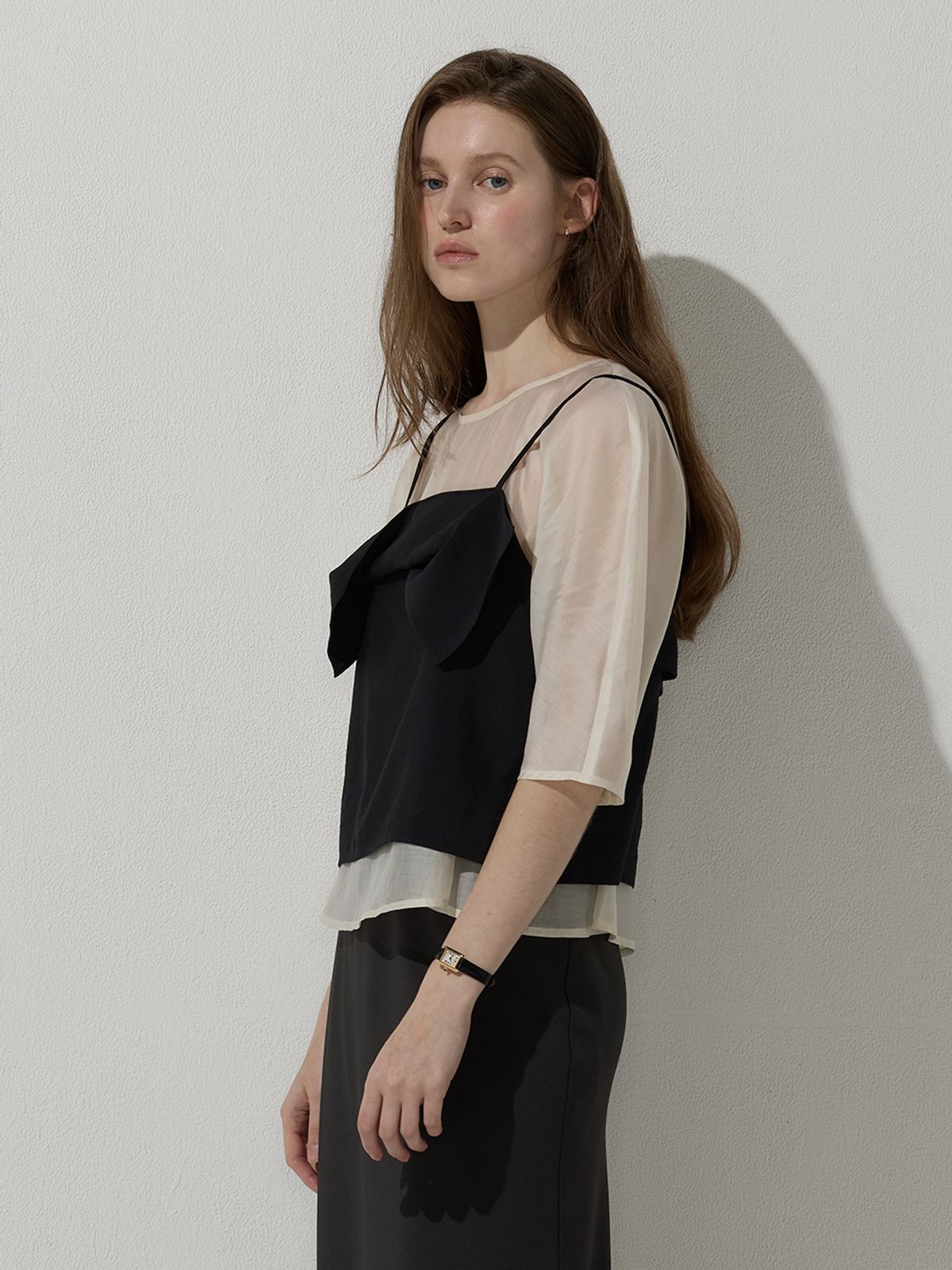 비뮤즈맨션(BEMUSE MANSION) Ribbon sleeveless top - Black