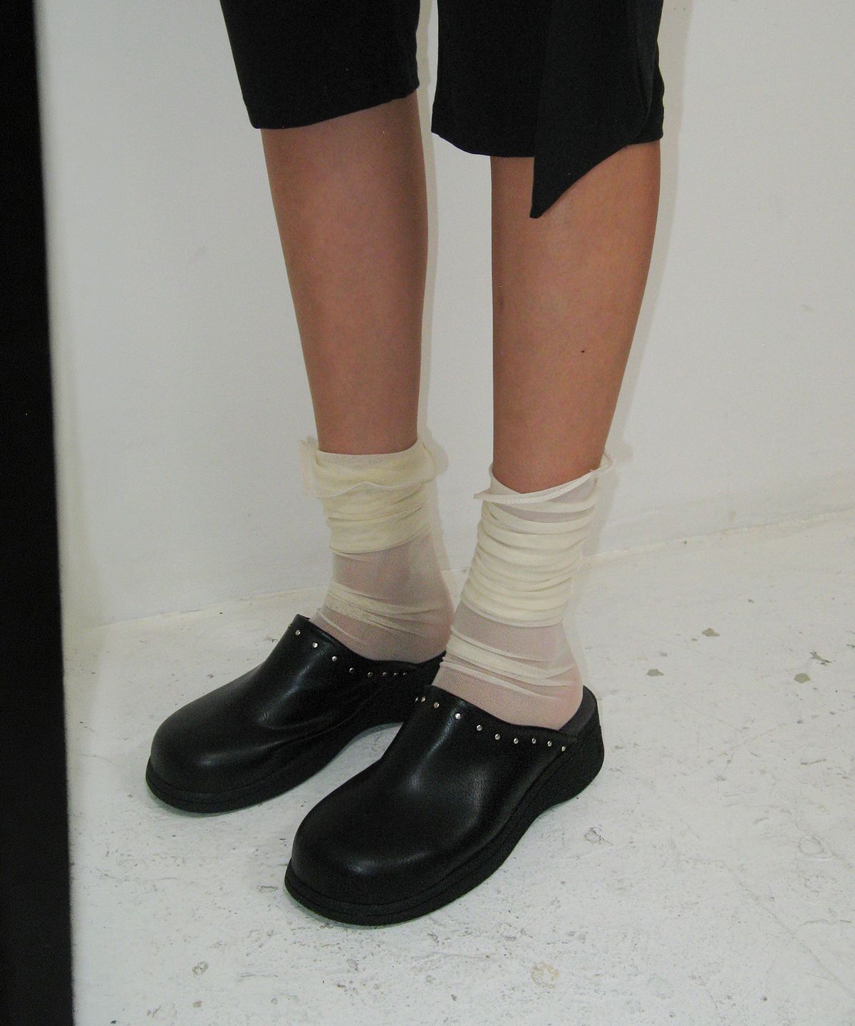포기무디(FOGGY MOODY) Daze 0046. Studded Clogs - 2colors