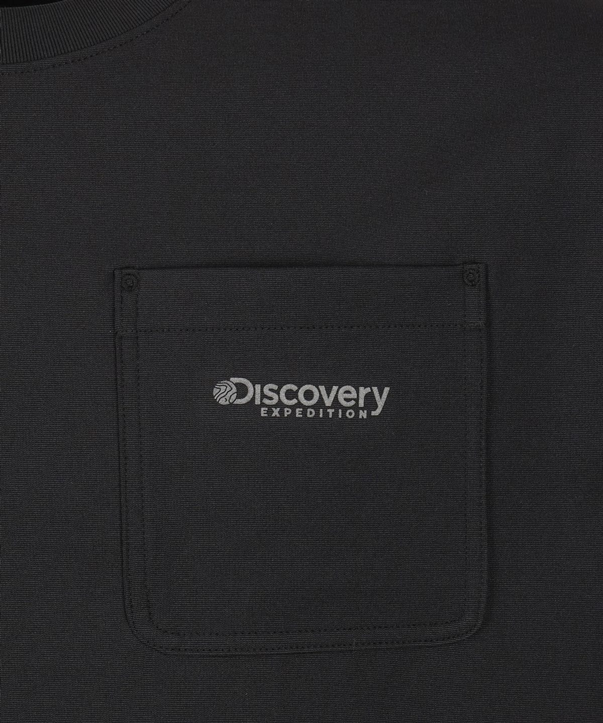 디스커버리 익스페디션(DISCOVERY EXPEDITION) 남성 프레시벤트 니트 트레이닝 포켓 반팔 티셔츠 (BLACK)
