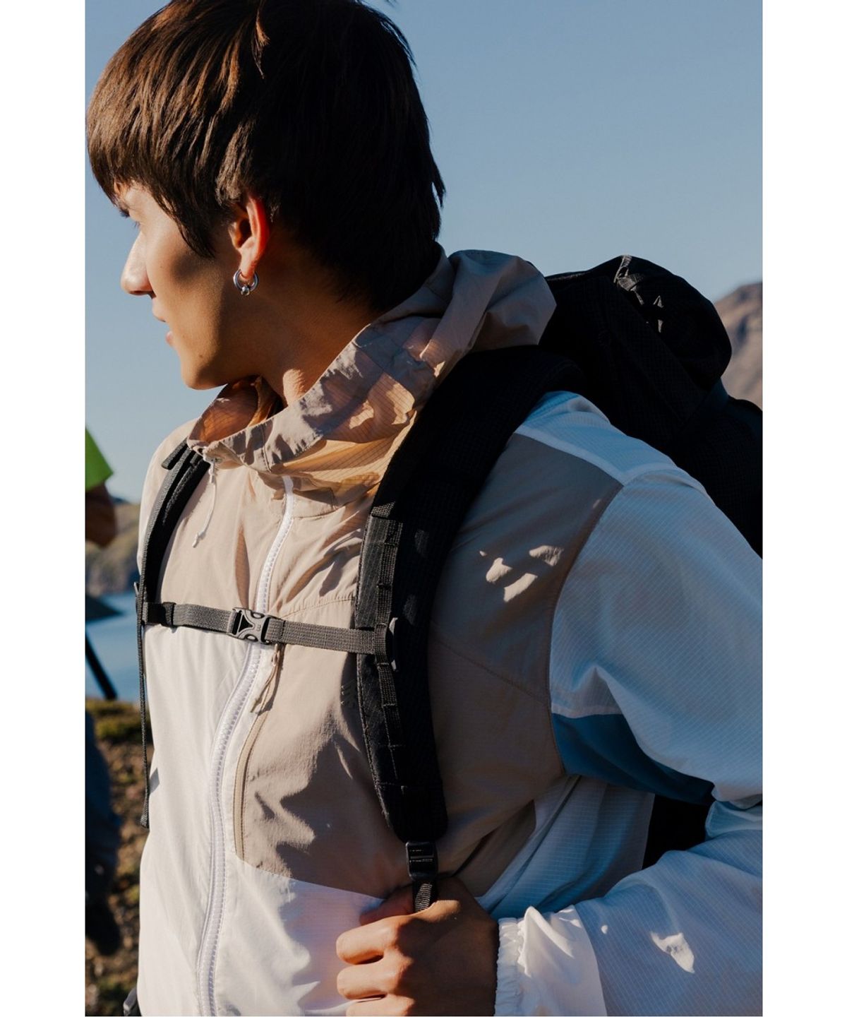 코오롱스포츠(KOLON SPORT) 남성 윈드케이 후드 컬러블록 재킷 JWJJM26203STO