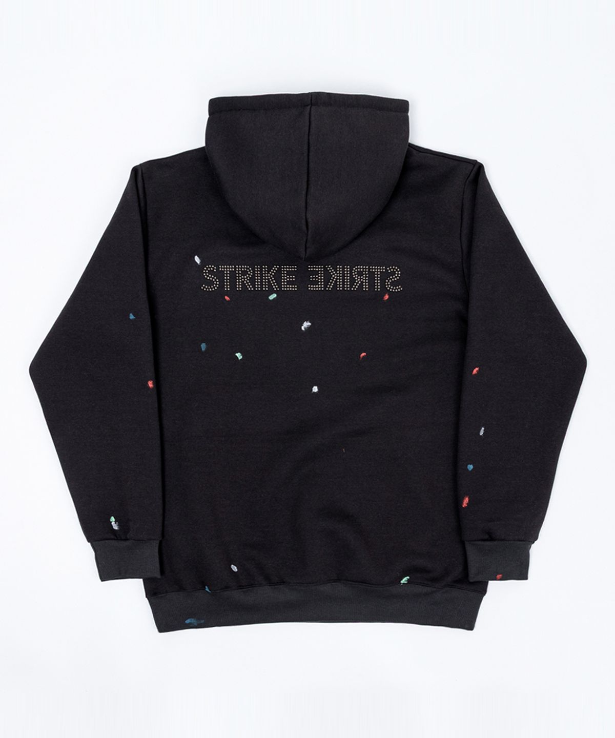 스트라이크(STRIKE) Artistic Stud & Paint Hooded Sweatshirt (CHARCOAL)