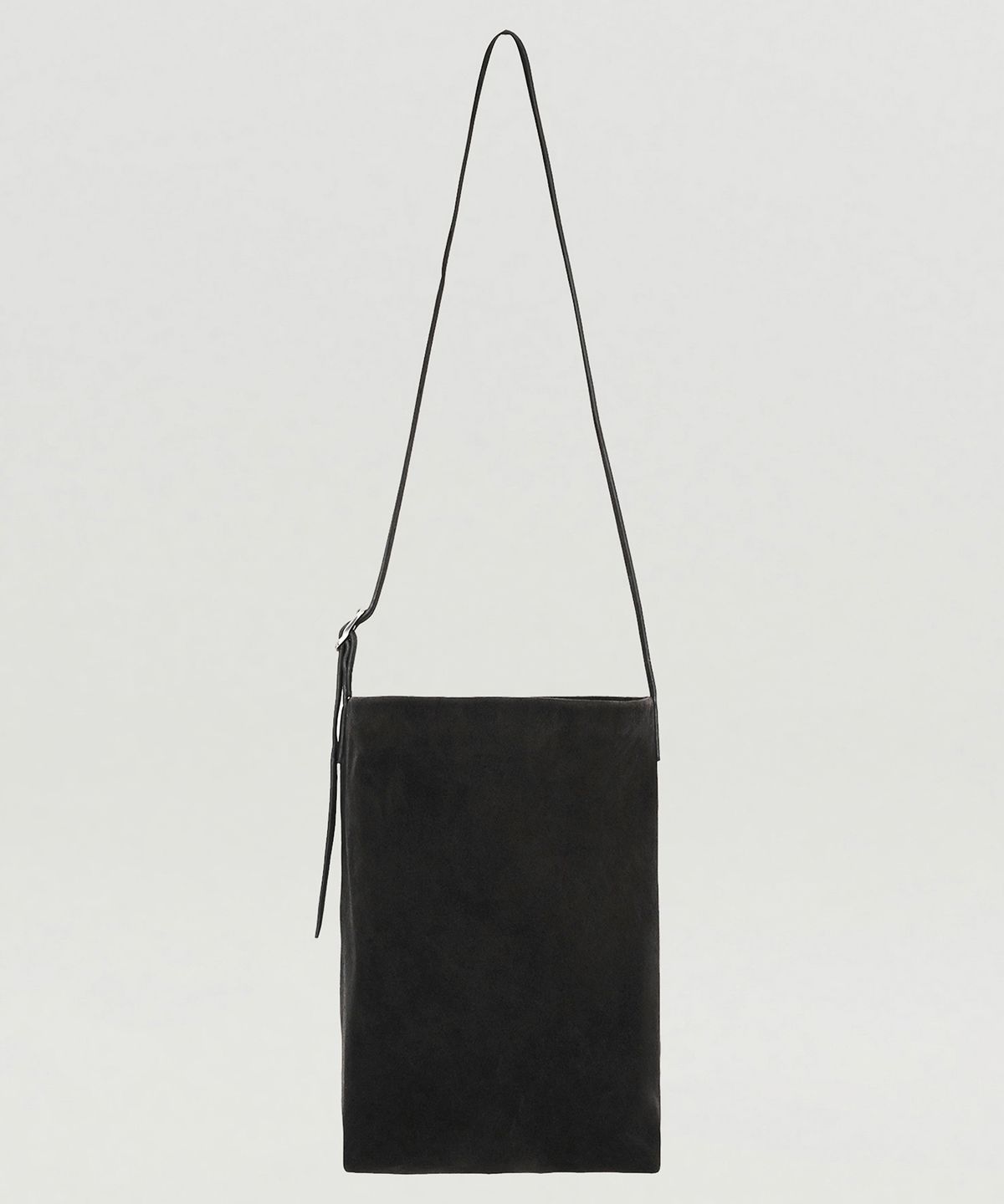 호이테(HEUTE) TAPE TOTE BAG MIDIEM (BLACK)