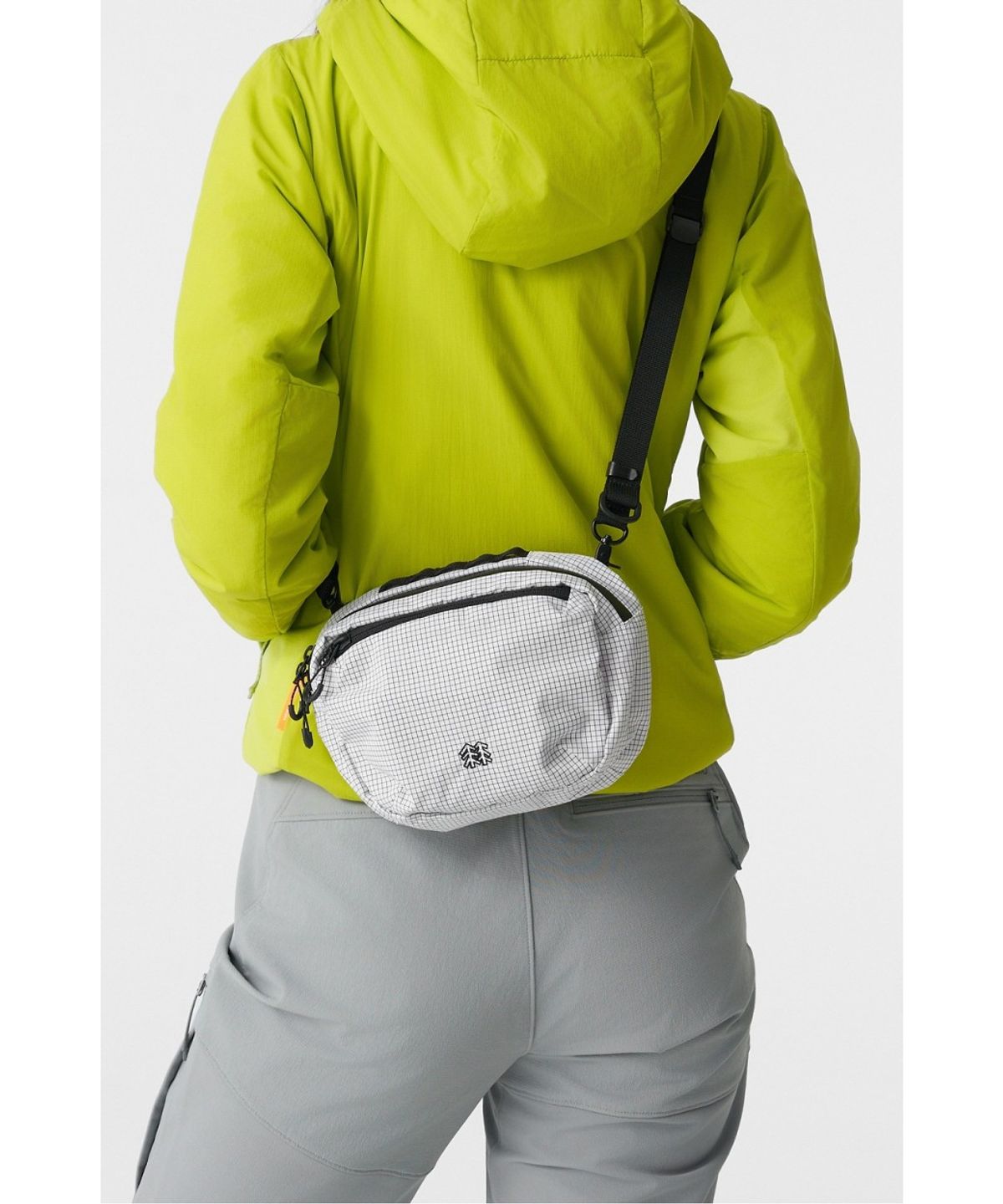 코오롱스포츠(KOLON SPORT) 하이킹 힙색 QEBDX26131OWH