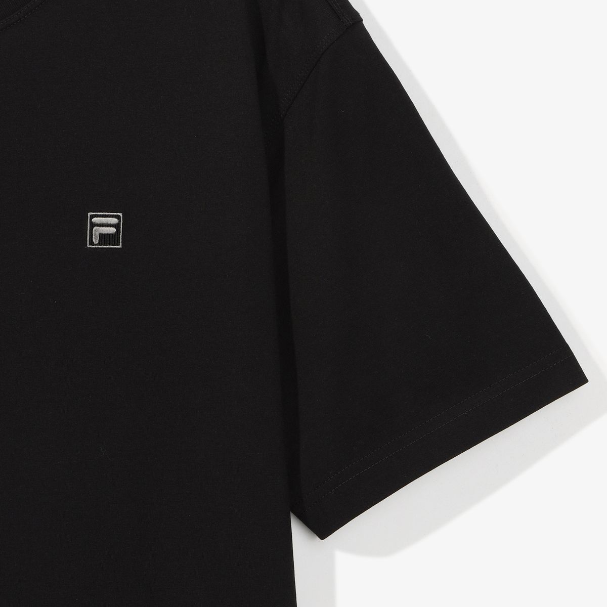 휠라(FILA) Coldwave+ 뒤판 레터링 반팔티(FS262RS01X034001)
