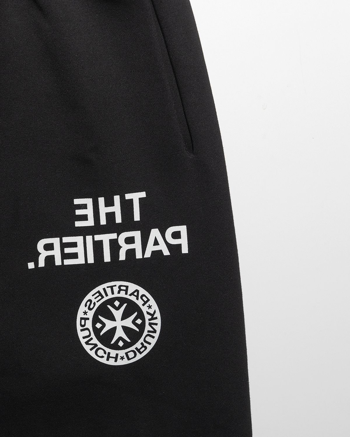 펀치드렁크파티즈(PUNCH DRUNK PARTIES) THE PARTIER Sweatpants (BLACK)