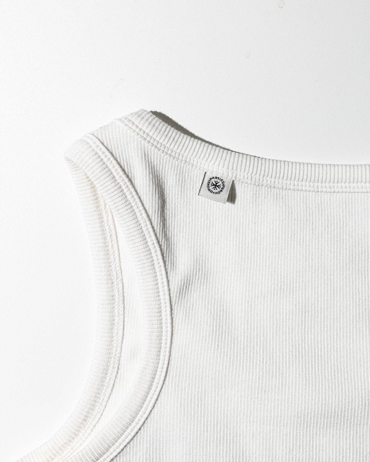 펀치드렁크파티즈(PUNCH DRUNK PARTIES) SHG Logo Variation Sleeveless (WHITE)