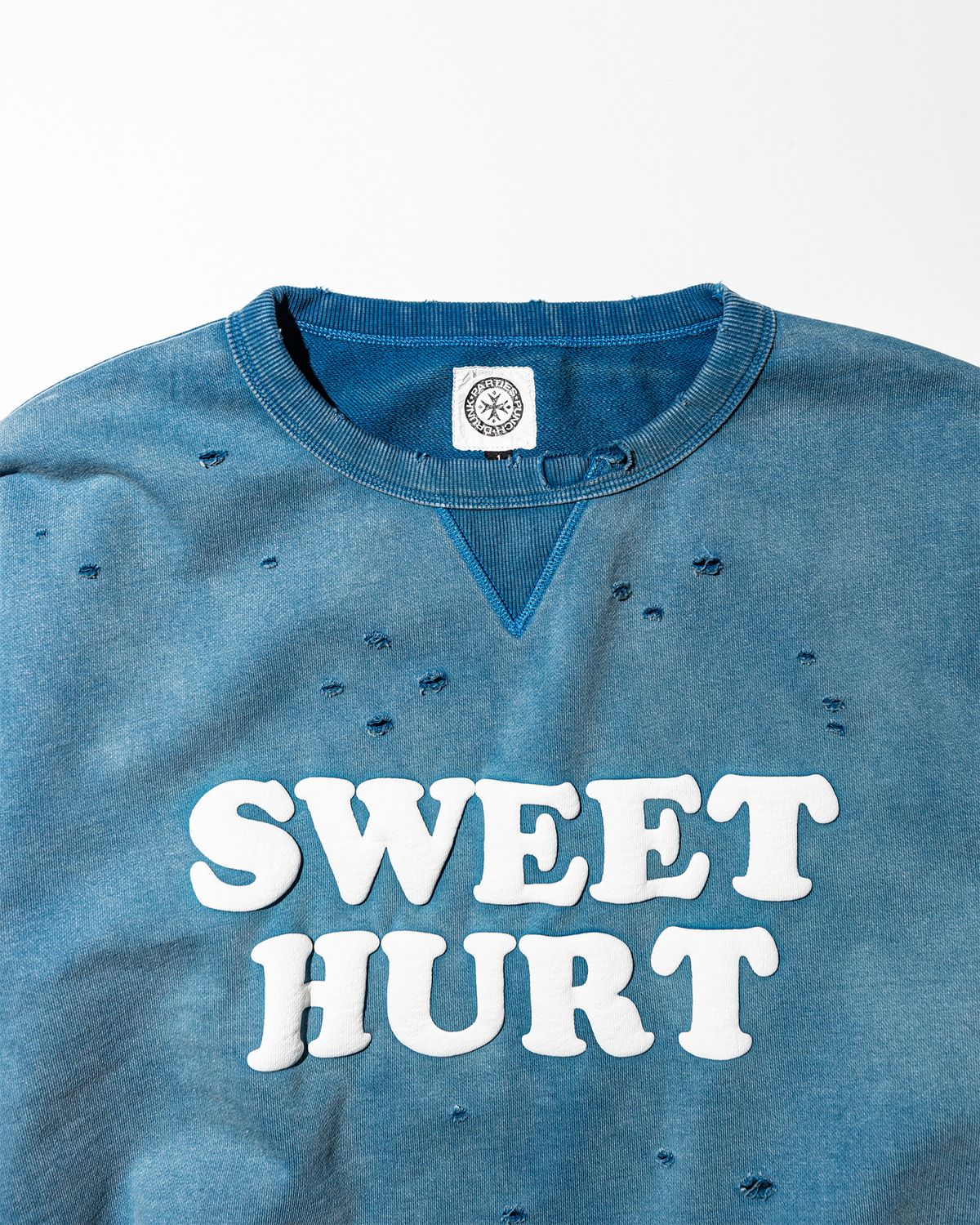 펀치드렁크파티즈(PUNCH DRUNK PARTIES) SWEET HURT Sweatshirt (NAVY)