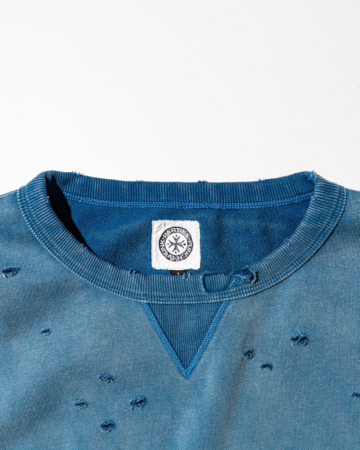 펀치드렁크파티즈(PUNCH DRUNK PARTIES) SWEET HURT Sweatshirt (NAVY)
