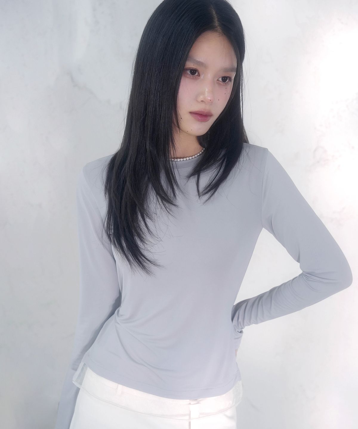 비바셔스(VIVACIOUS) 루 시스루 레이어드 스판 티_3Colors