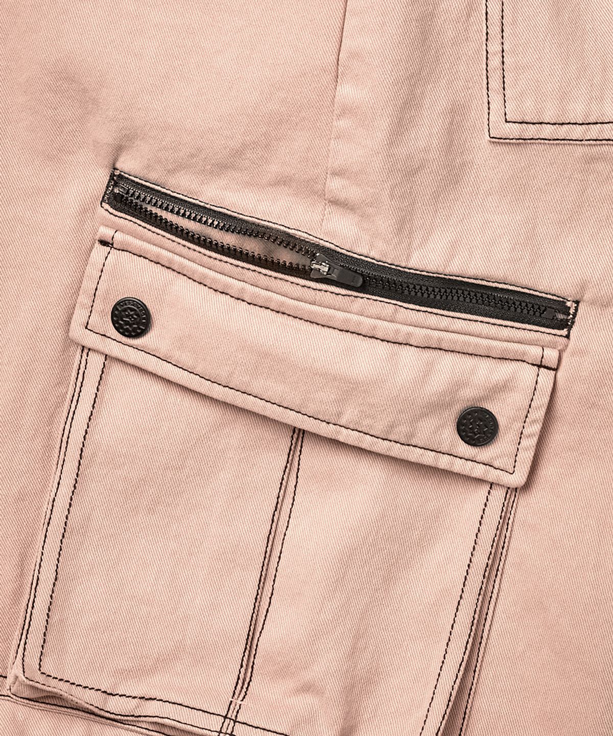 예스아이씨(YESEYESEE) Contrast Stitch Cargo Shorts Coral