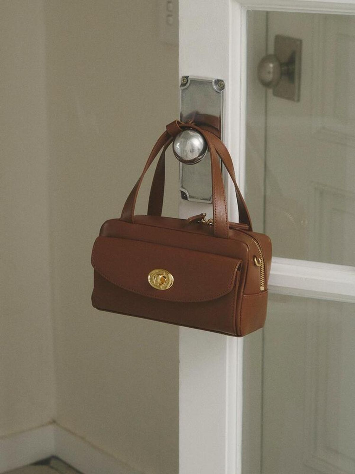 메흐(MEHEU) CAMILLA TOTE BAG (milk brown)