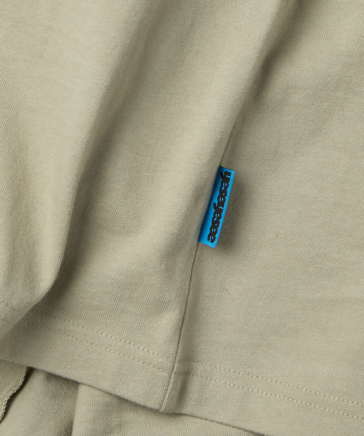 예스아이씨(YESEYESEE) C-Logo Kids Tee Light Olive