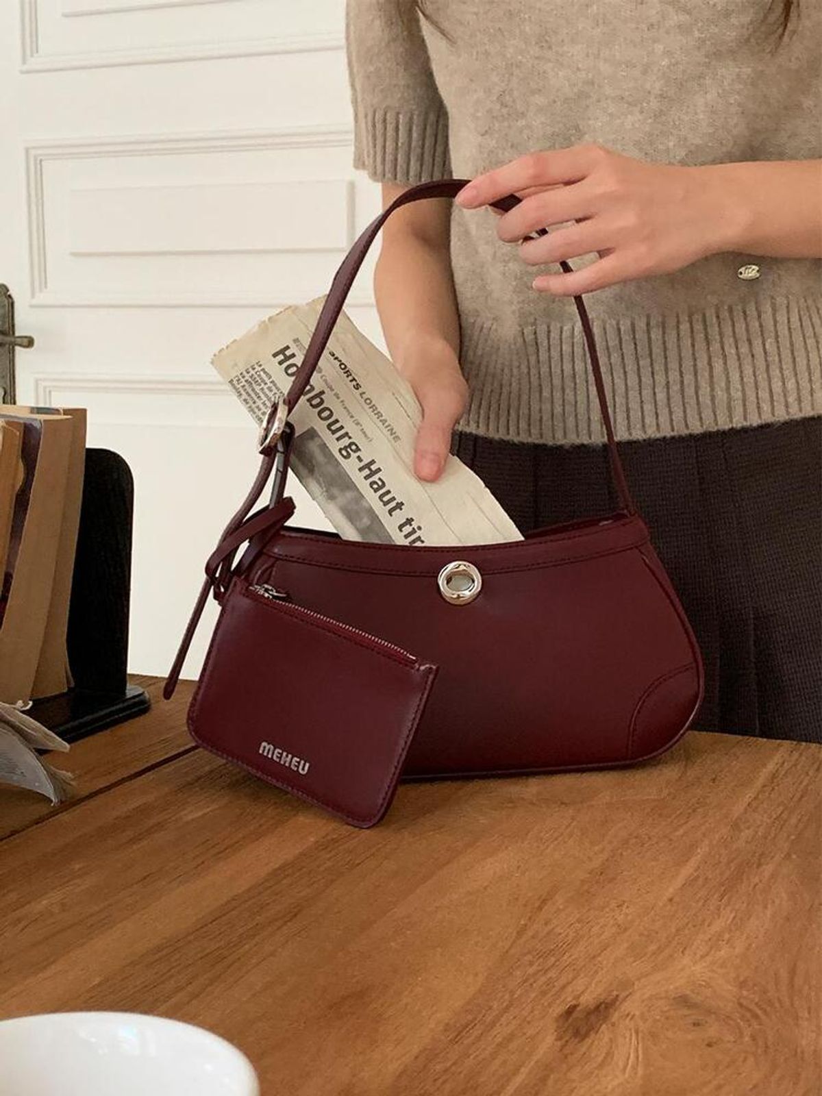 메흐(MEHEU) JENNA MINI HOBO BAG (black cherry)