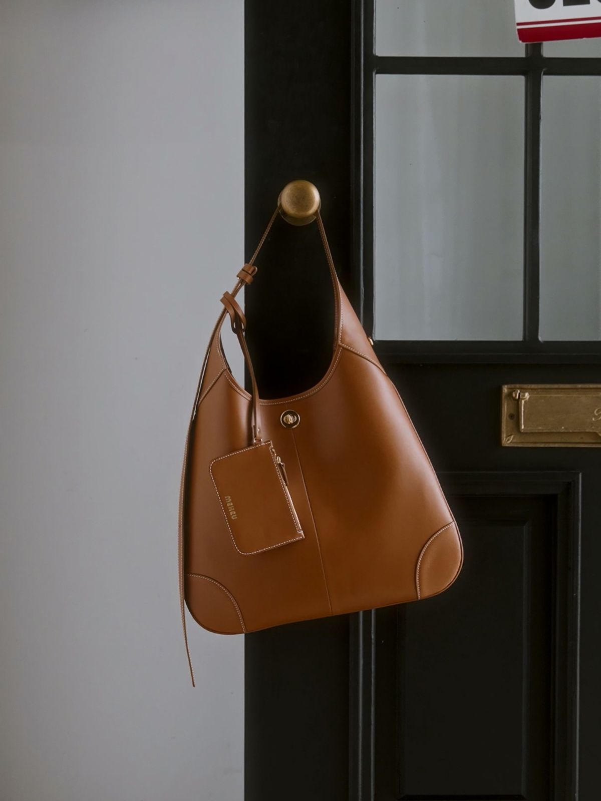 메흐(MEHEU) BRENDA HOBO BAG (caramel brown)