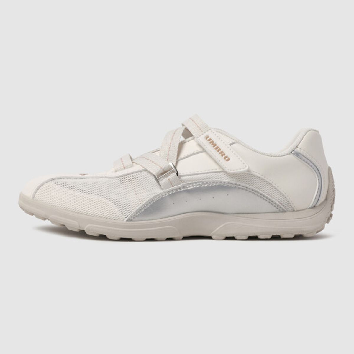 엄브로(UMBRO) SLIER (슬리어) 화이트 UR122ESA32
