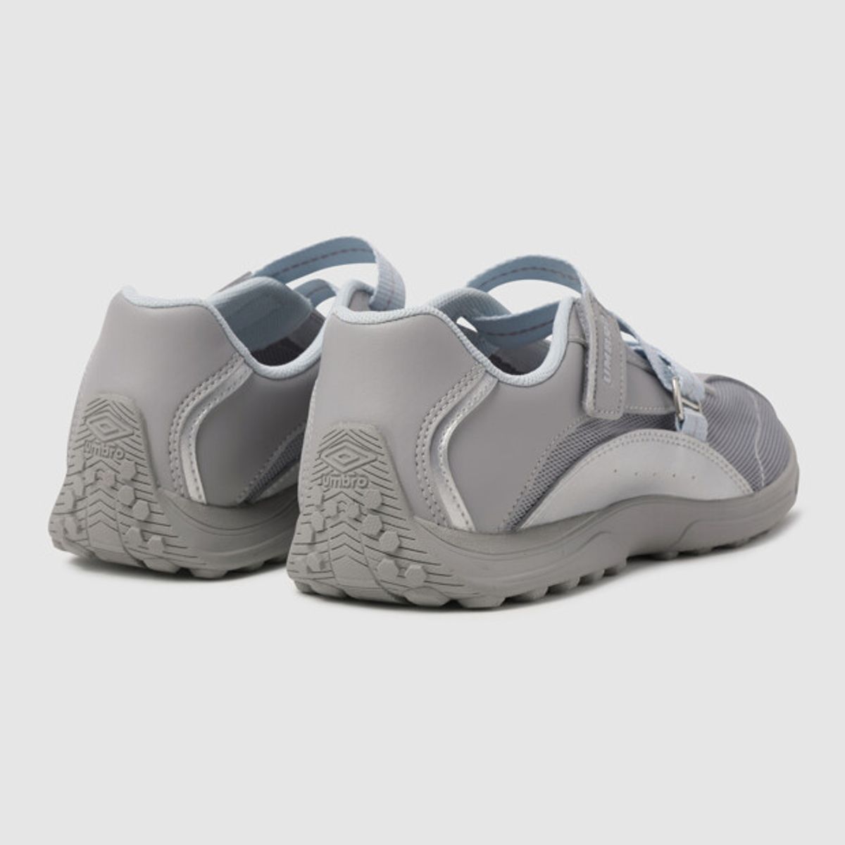 엄브로(UMBRO) SLIER (슬리어) 그레이 UR122ESA32