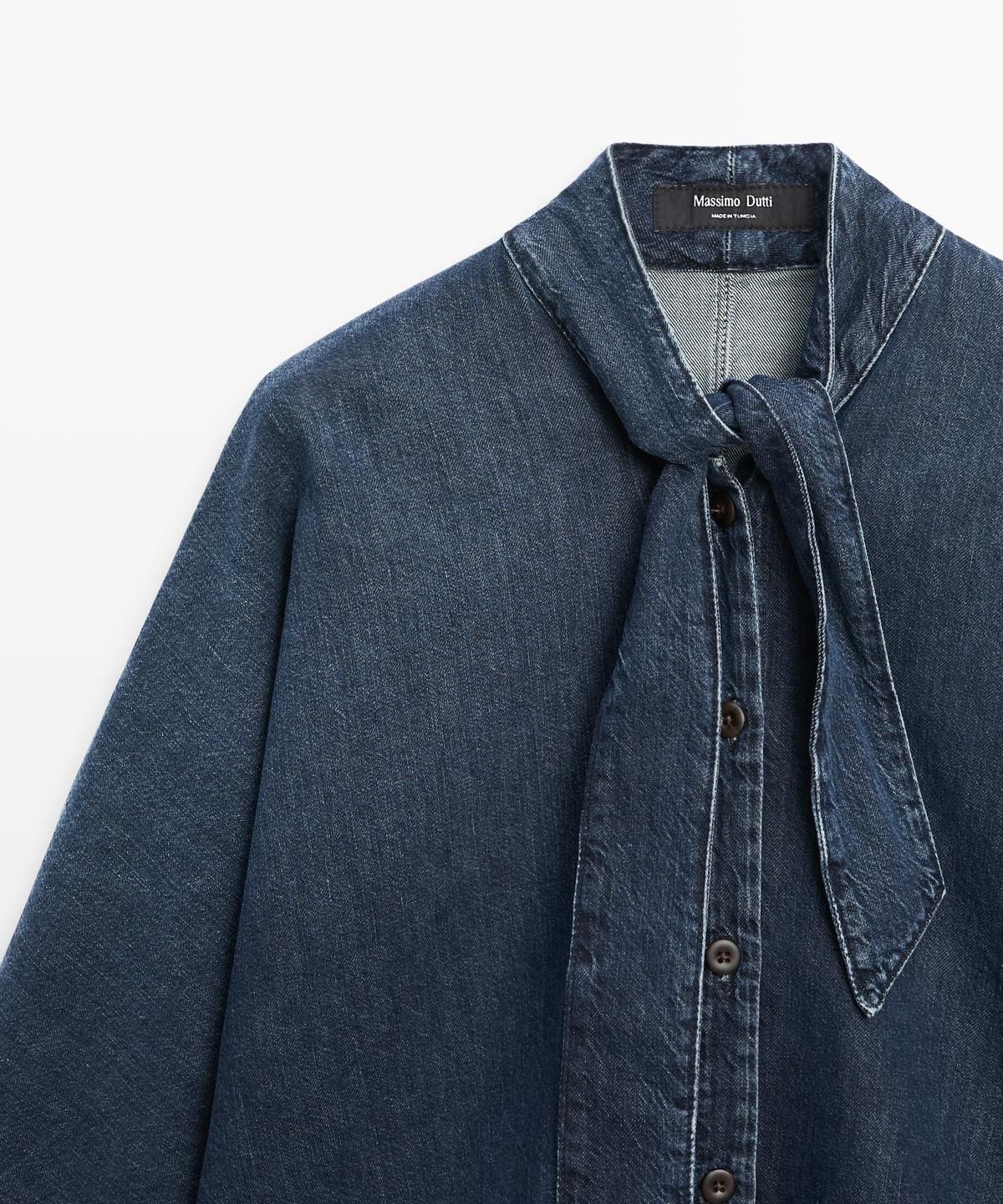 마시모두띠(MASSIMO DUTTI) 넥 디테일 데님 셔츠