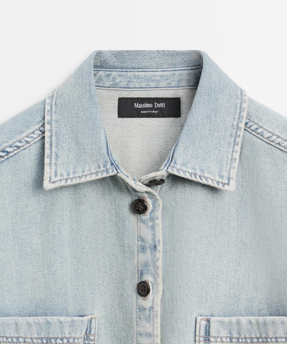 마시모두띠(MASSIMO DUTTI) 오버사이즈 데님 셔츠 포켓 디테일