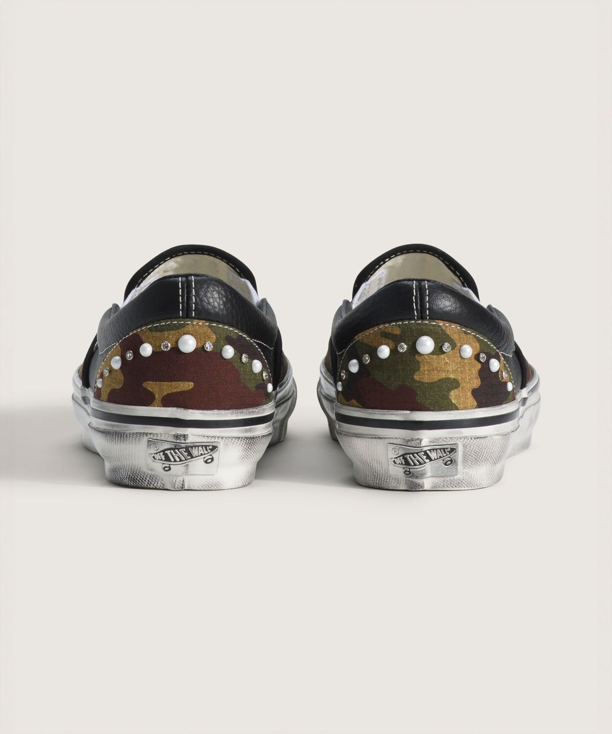 반스(VANS) 프리미엄 클래식 슬립온 98 LX - (펄라이즈드) 카모:블랙 / VN000D9PCAK1