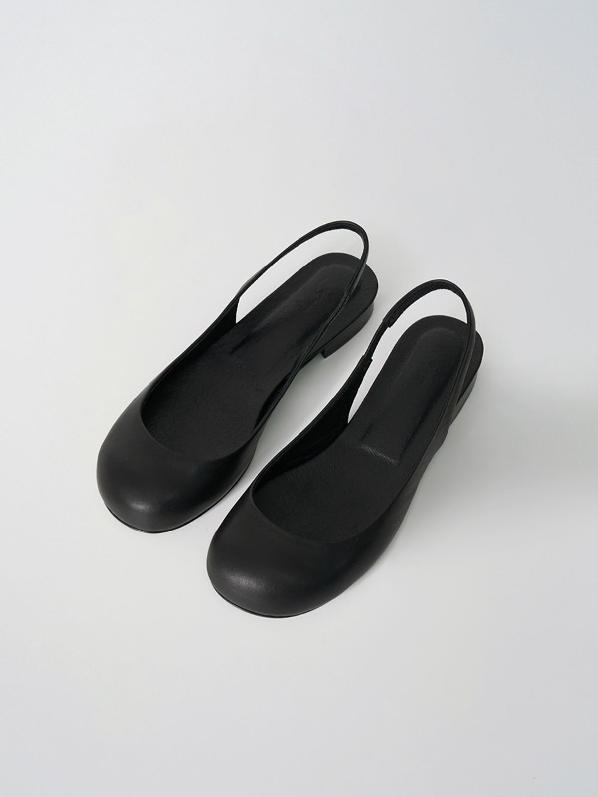 모이아(MOIA) pebble sling-back (black)
