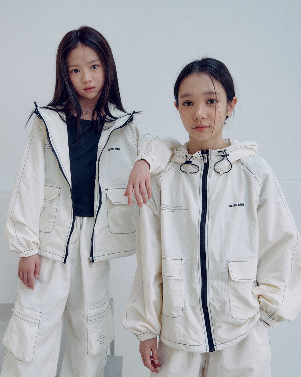 보조개(BOJOGE) 쉘터 윈드브레이커(크림)+폴딩 카고팬츠(크림) SET